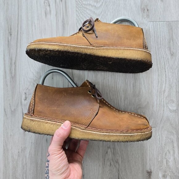 Clarks | Desert Trek brown leather boho gumsole shoes | WMS 7 - Picture 2 of 10